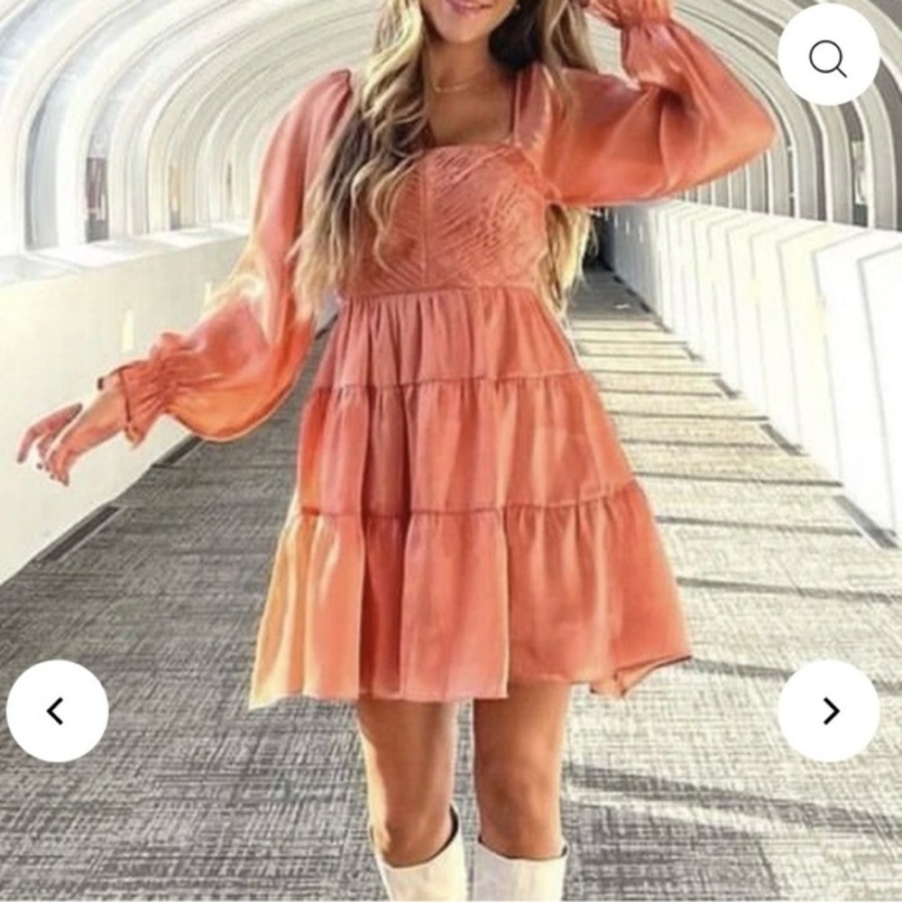 Fate Dress peach balloon Dressy long sleeve‎ size medium Bronze Metallic Dress